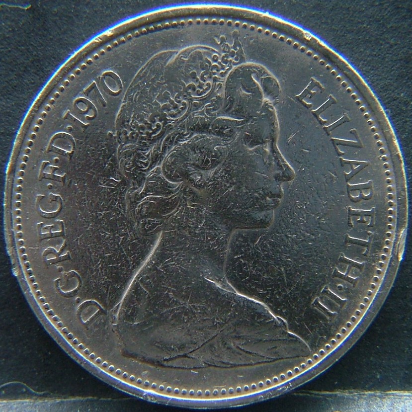 Front side of 🇬🇧 United Kingdom – Monarchs and Milestones 10 Pence 1970 coin