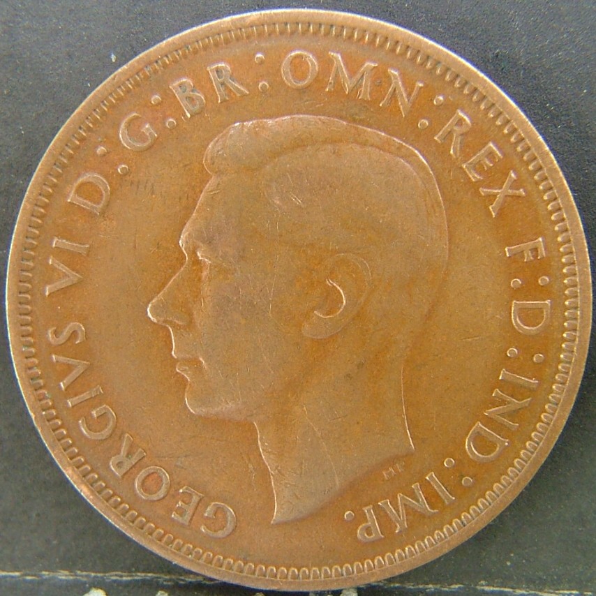 Back side of 🇬🇧 United Kingdom – Monarchs and Milestones 1 Penny  1940 object