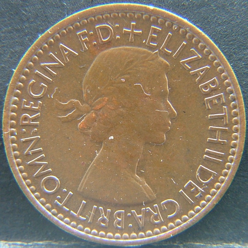Front side of 🇬🇧 United Kingdom – Monarchs and Milestones Farthing 1953 coin