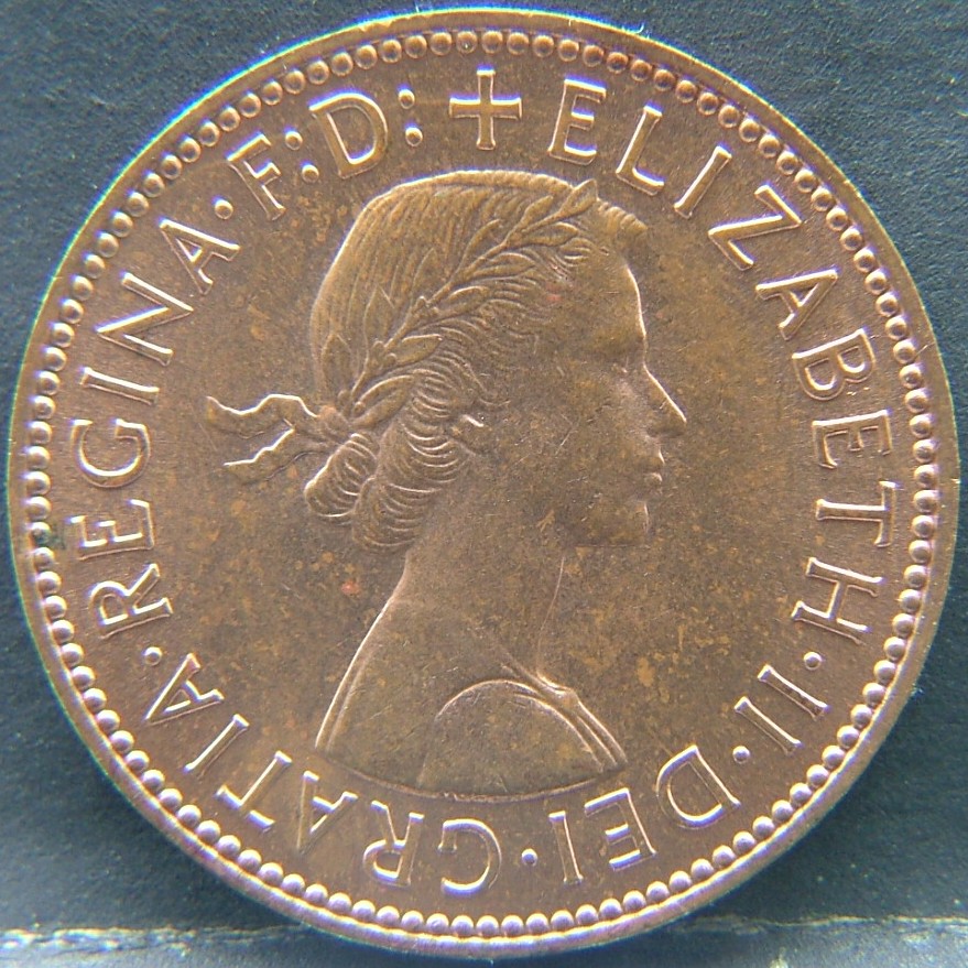 Front side of 🇬🇧 United Kingdom – Monarchs and Milestones Half Penny 1965 coin