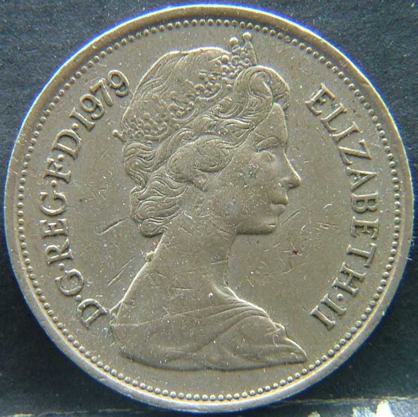 Front side of 🇬🇧 United Kingdom – Monarchs and Milestones 10 New Pence 1979 coin