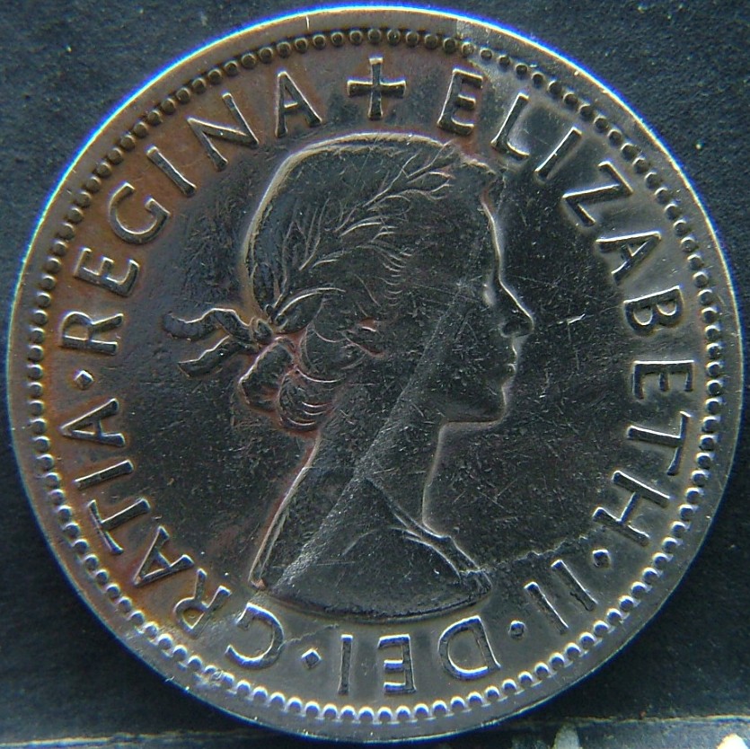 Front side of 🇬🇧 United Kingdom – Monarchs and Milestones 2 Shillings 1956 coin