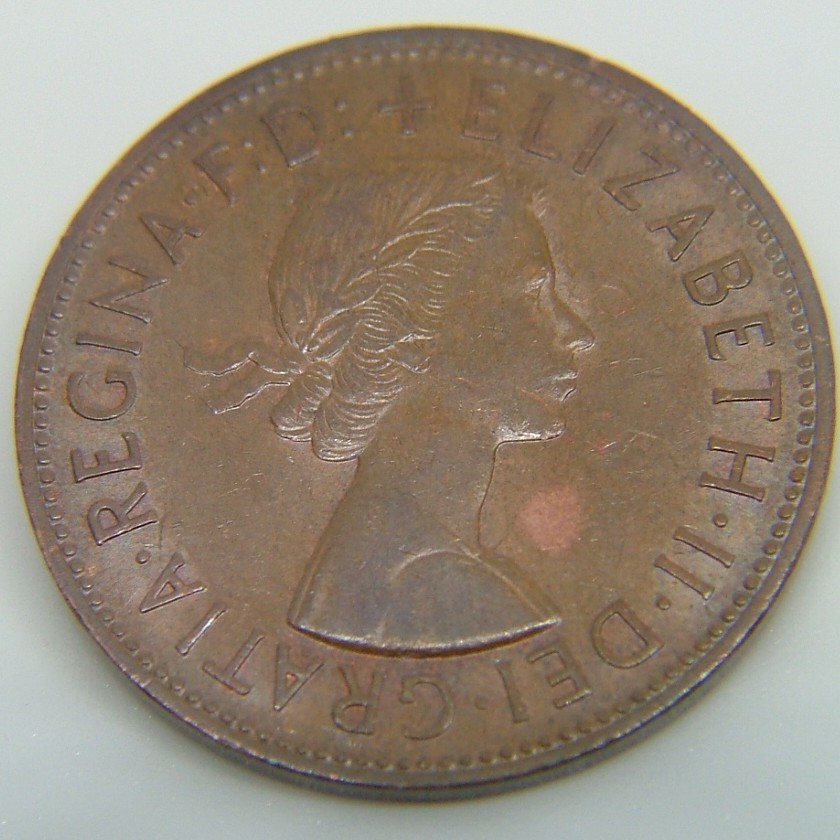Back side of Great Britain 1 Penny 1967 coin