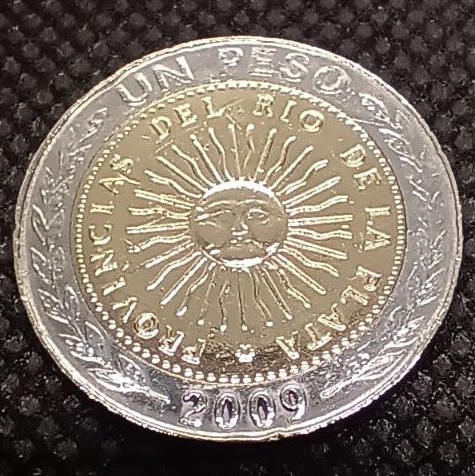 Front side of Argentina 1 Peso 2009 coin
