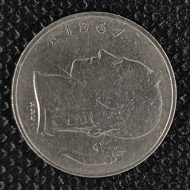 Back side of Belgium 1 Franc "Belgique'' 1967 coin