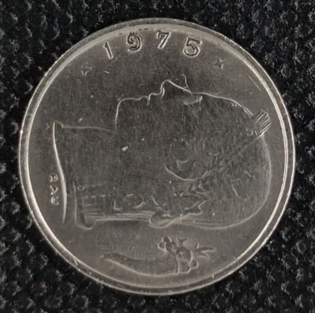 Back side of Belgium 1 Franc "Belgique'' 1975 coin