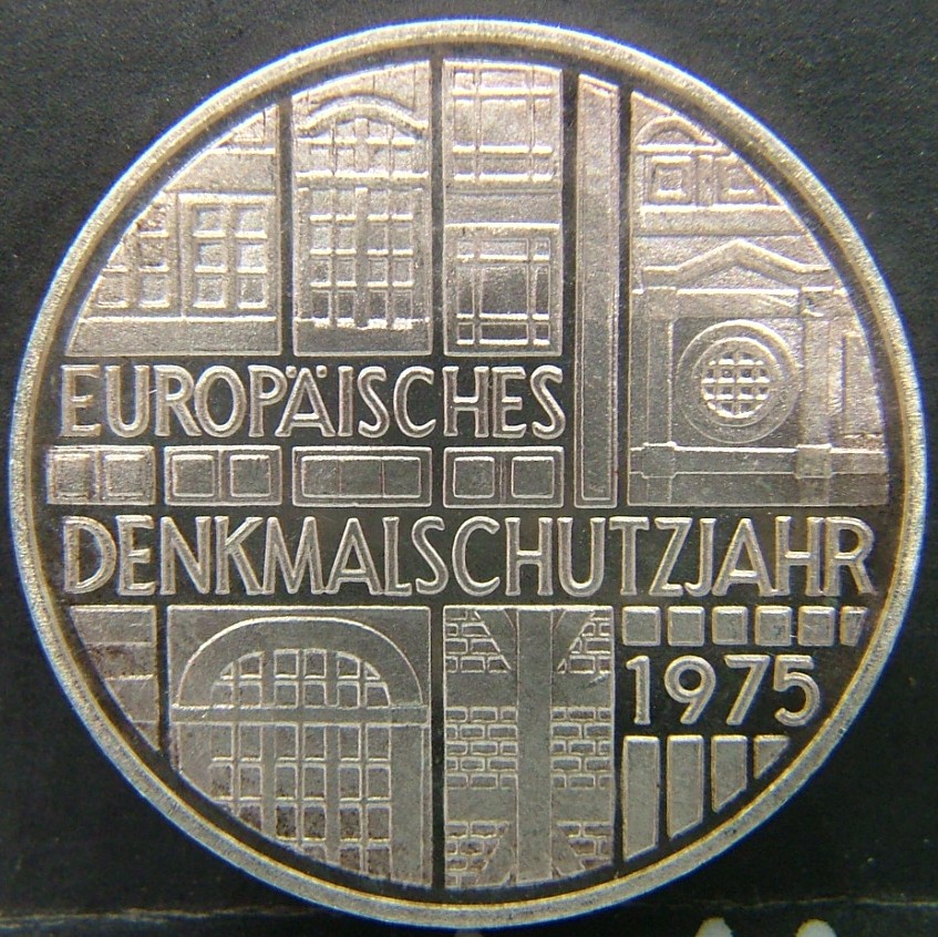 Back side of 🇩🇪 GERMANY – Unified Coins of a Divided History 5 Mark "F"  1975 object