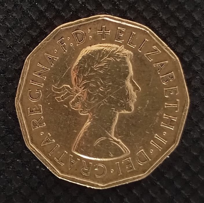 Front side of Great Britain 3 Pence 1958 coin