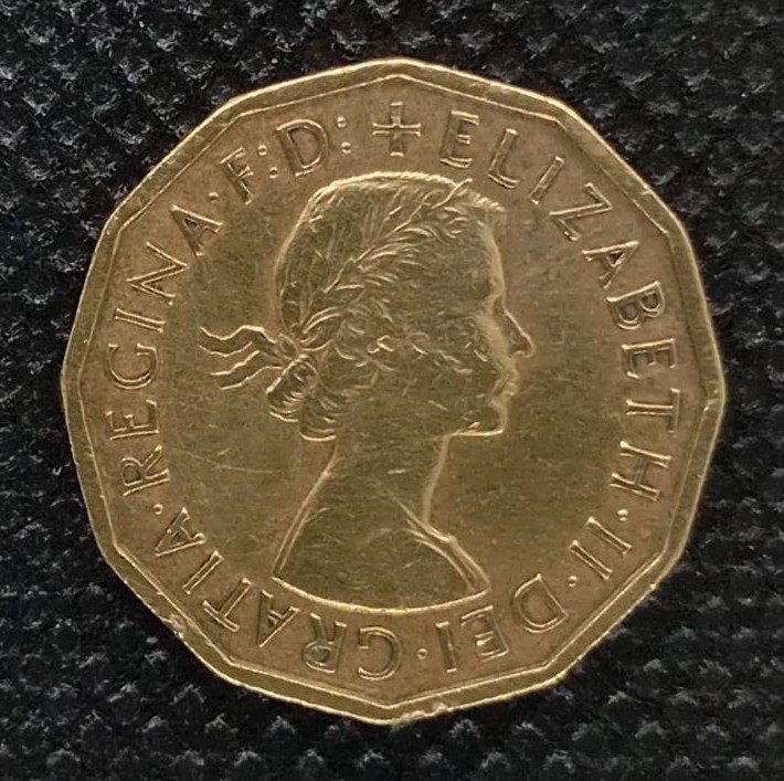 Back side of Great Britain 3 Pence 1960 coin