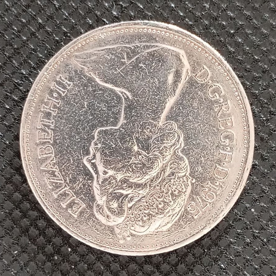 Front side of Great Britain 10 Pence 1975 coin