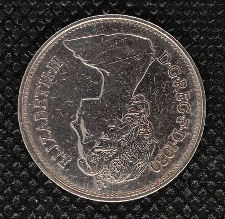 Back side of Great Britain 5 Pence 1980 coin