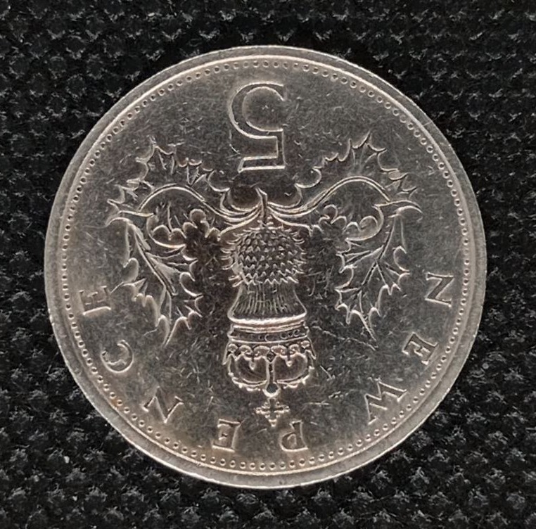 Additional view 2 of Great Britain 5 Pence 1980 coin