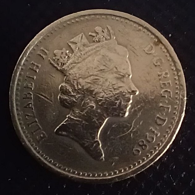 Back side of Great Britain 1 Pound 1989 coin