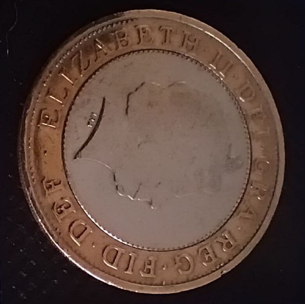 Back side of Great Britain 2 Pounds 2004 coin