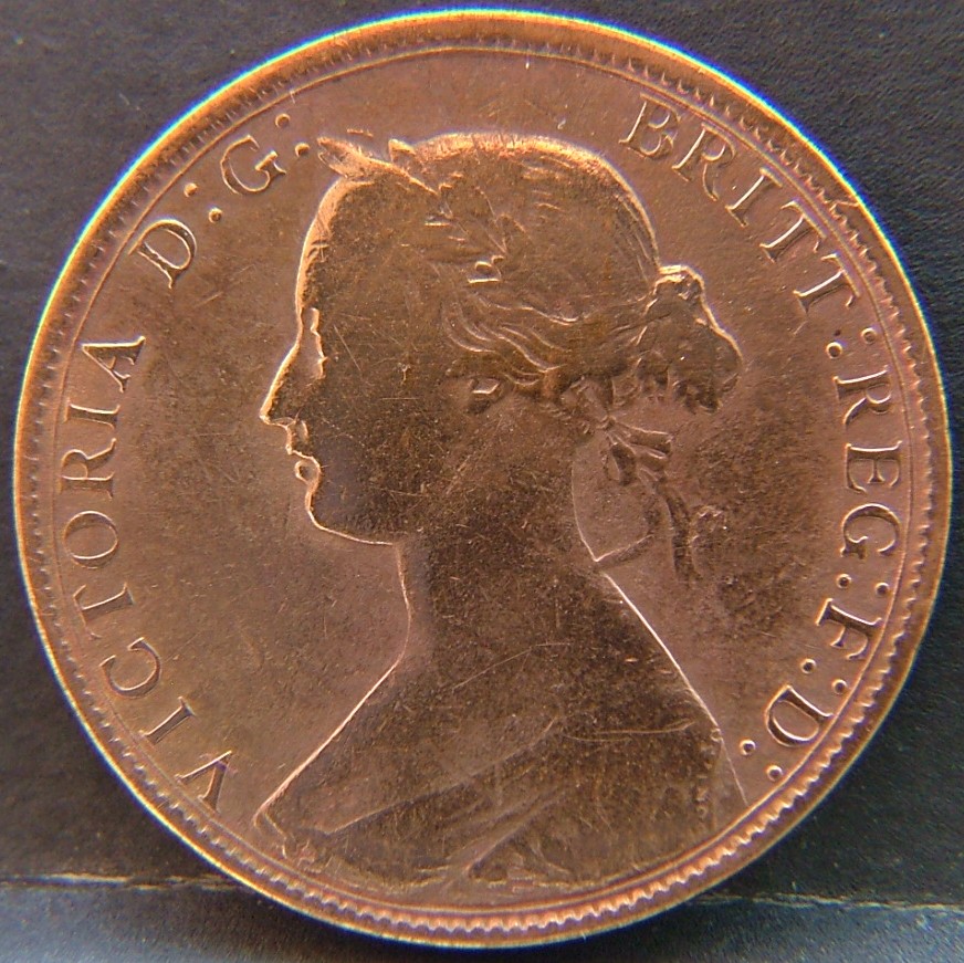 Front side of 🇬🇧 United Kingdom – Monarchs and Milestones Half Penny 1862 coin