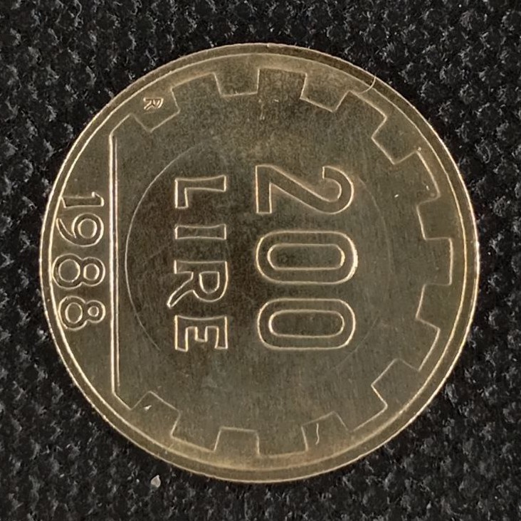 Additional view 2 of Italy 200 Lire 1988 coin