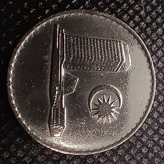 Front side of Malaysia 20 Sen 1988 coin