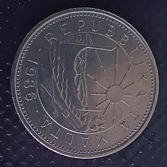 Back side of Malta 10 Cents 1986 coin