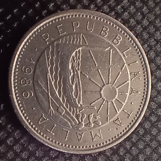 Front side of Malta 10 Cents 1986 coin