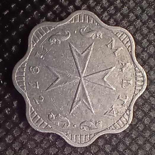 Front side of Malta 2 Mils 1972 coin