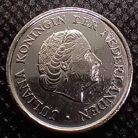 Front side of Netherlands 25 Cent 1980 coin