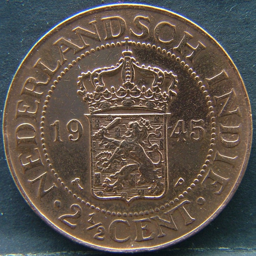 Front side of 🇳🇱 NETHERLANDS – Dutch Coin Tradition 2½ Cent 1945 coin