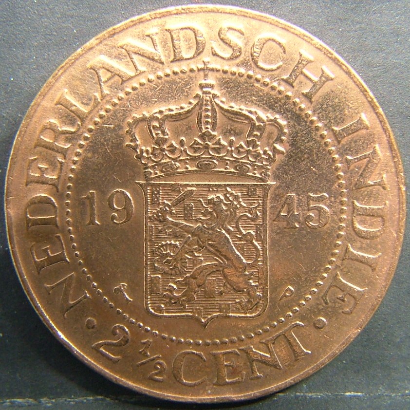 Back side of 🇳🇱 NETHERLANDS – Dutch Coin Tradition 2½ Cent  1945 object