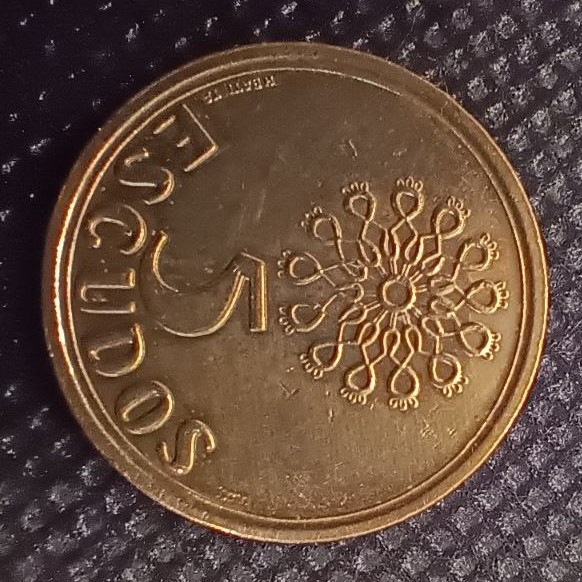 Additional view 1 of Portugal 5 Escudos 1997 coin