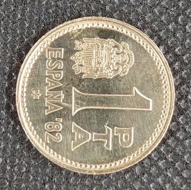 Additional view 2 of Spain Peseta "82" 1980 coin
