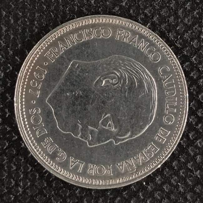 Back side of Spain 5 Pesetas "65" 1957 coin