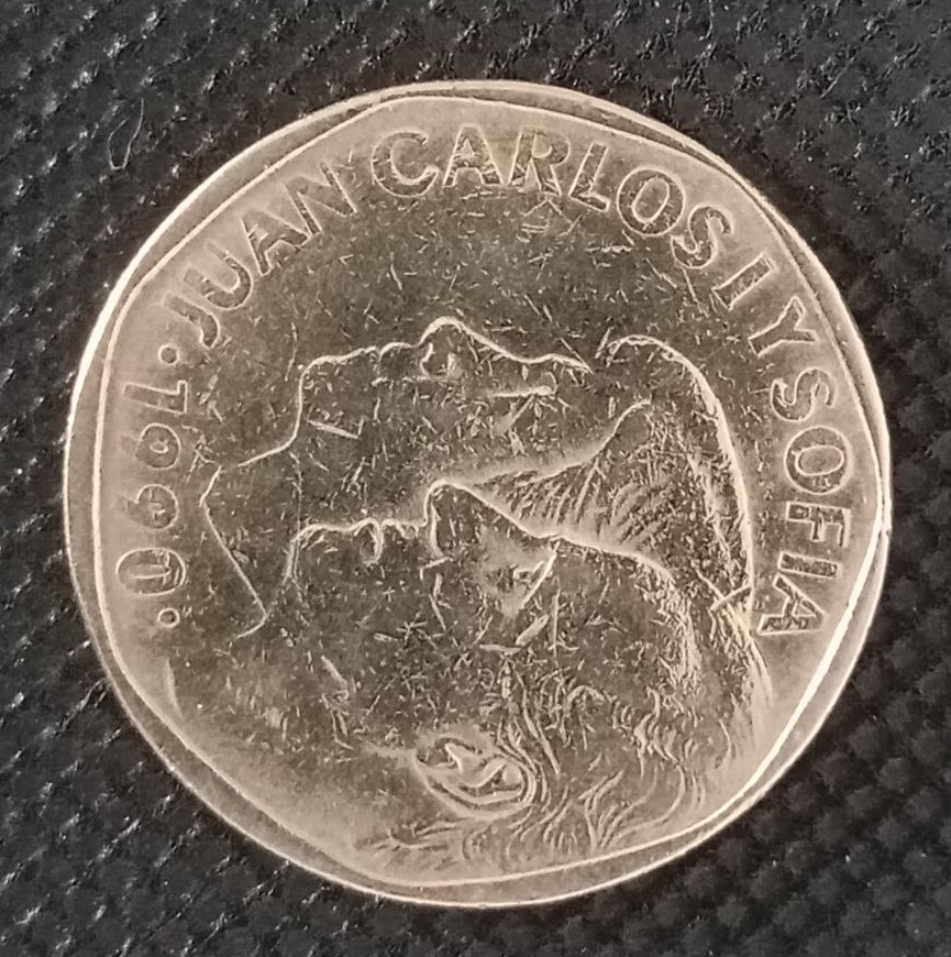 Front side of Spain 500 Pesetas 1990 coin
