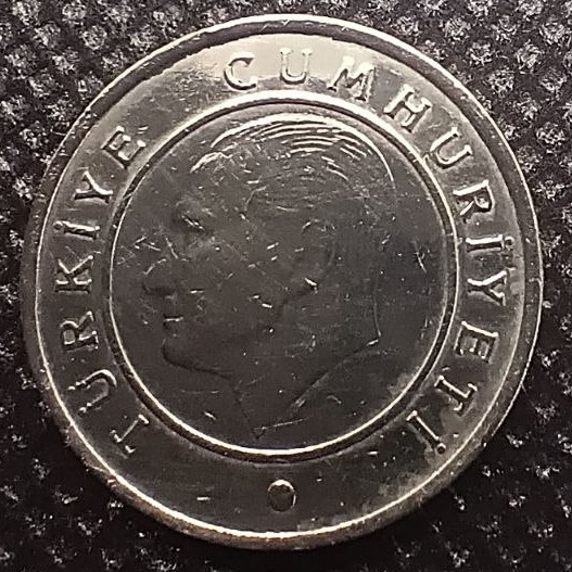 Back side of Turkey 25 Kurus 2010 coin