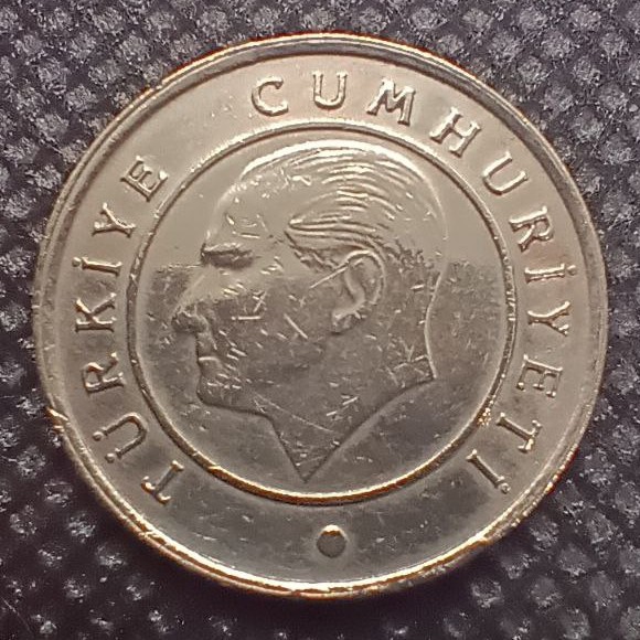 Front side of Turkey 25 Kurus 2014 coin