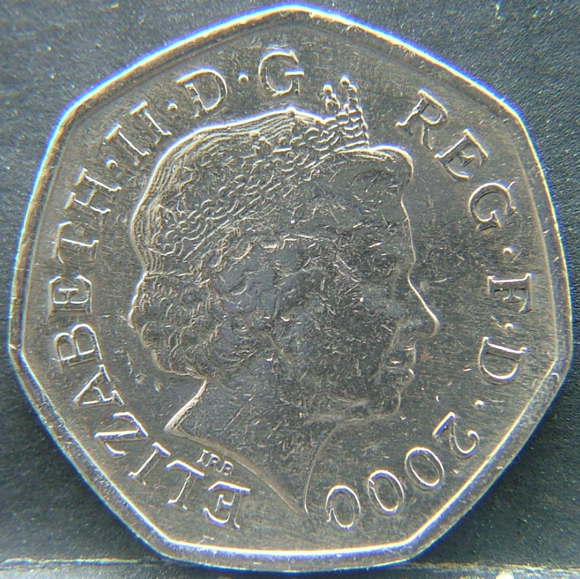 Front side of 🇬🇧 United Kingdom – Monarchs and Milestones 50 Pence 2000 coin
