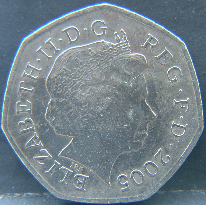 Front side of 🇬🇧 United Kingdom – Monarchs and Milestones 50 Pence 2005 coin