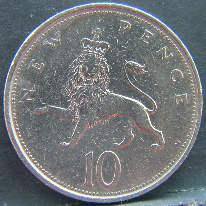 Additional view 1 of 🇬🇧 United Kingdom – Monarchs and Milestones 10 Pence 1977 coin