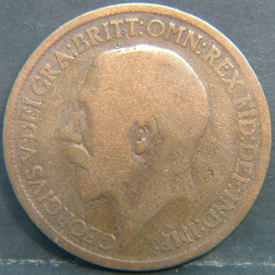 Back side of 🇬🇧 United Kingdom – Monarchs and Milestones Half Penny  1918 object